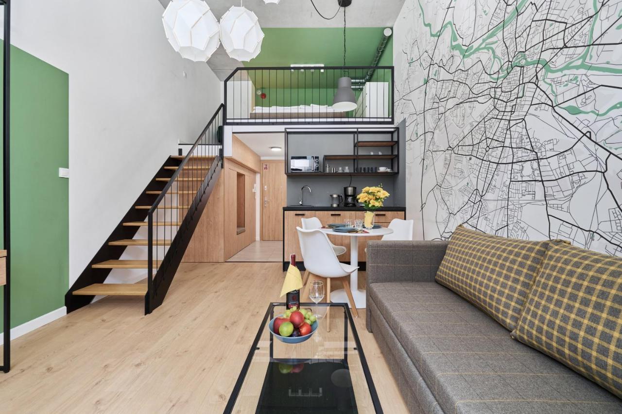 Mezzanine Studio Apartments Zarembowicza Wroclaw Airport By Renters 外观 照片