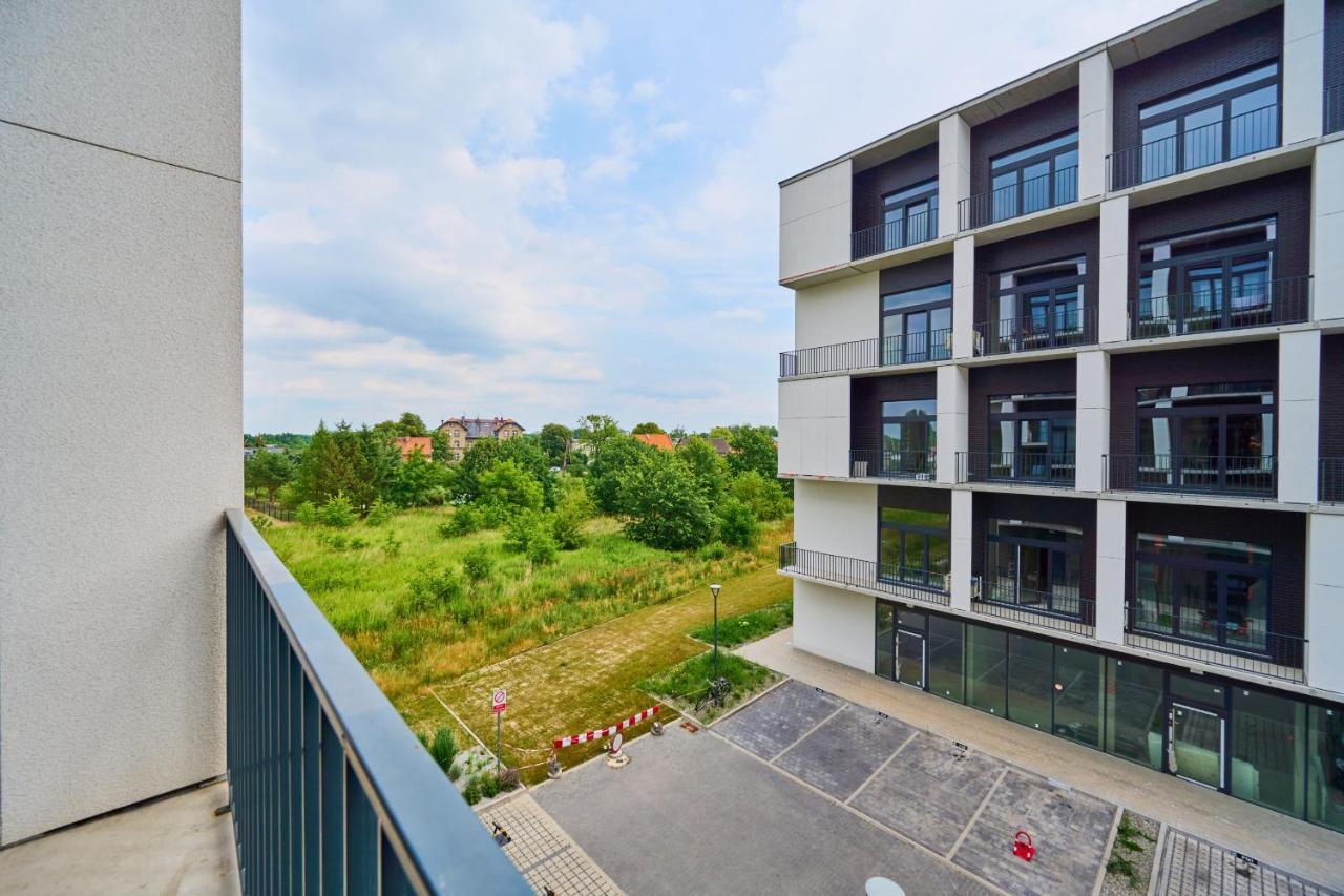 Mezzanine Studio Apartments Zarembowicza Wroclaw Airport By Renters 外观 照片