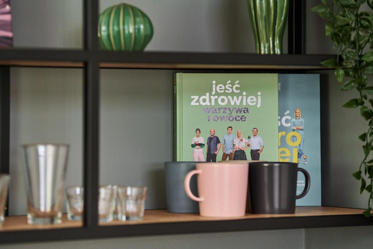Mezzanine Studio Apartments Zarembowicza Wroclaw Airport By Renters 外观 照片